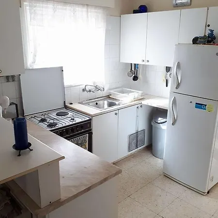 Pervolia Holidays Kiti